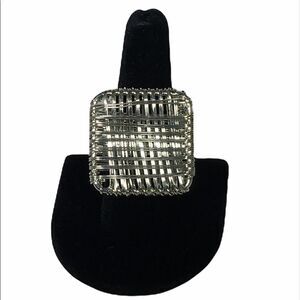 Amrita Singh Silver wire ring adjustable 7.5/8